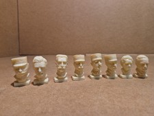 8 Bustes Publicitaires De La Collection Total des années 70