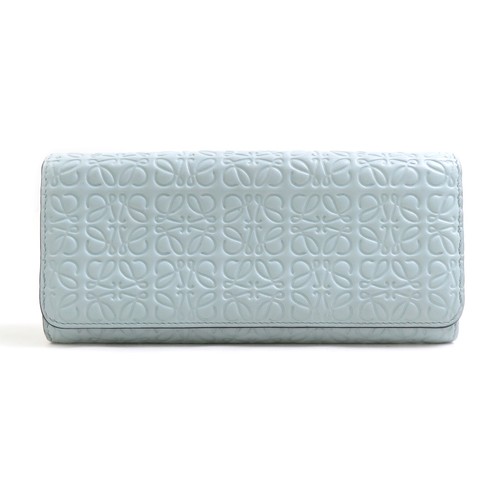 Auth loewe anagram - auth,
