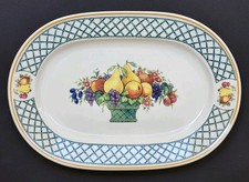 Superbe PLAT OVALE signé