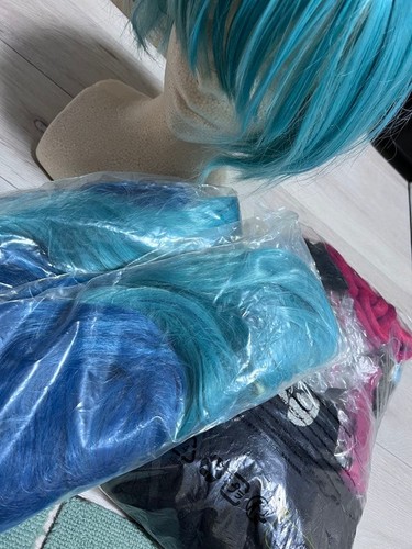 perruque miku hatsune