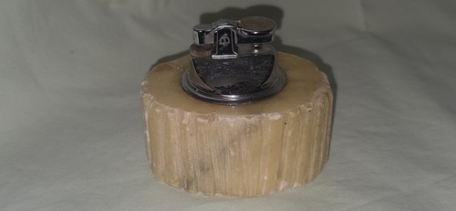 Briquet table pierre - briquet,