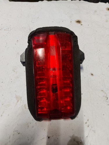Feu arriere suzuki 650 - feu,