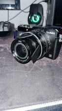Panasonic LUMIX DMC-LX100  + Chargeur Et Ses Deux Batteries 