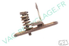 ♻️Crochet de fermeture capot pour Golf 1 et Golf 1 Cabriolet 321823507A