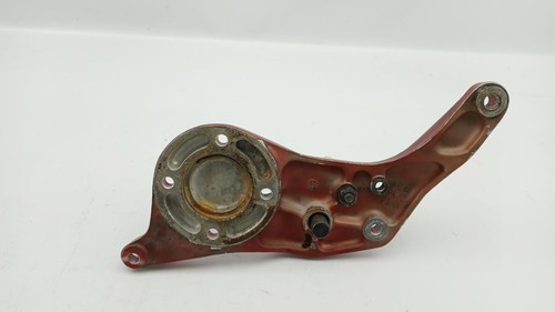 Platine avant gauche moto - platine,