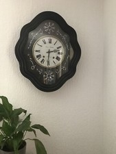 horloge pendule ancienne Œil De Bœuf Contour Nacré