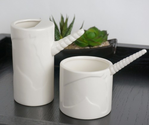 Unicorn cast spell - spell, creamer