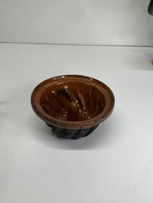 Très ancien petit moule à