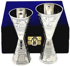 Jigger à mesurer à chevilles gravées en laiton (paire) avec boîte décorative ...