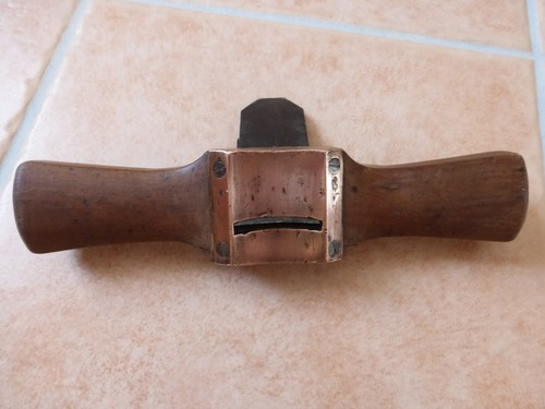 Ancien rabot bois avec - rabot,