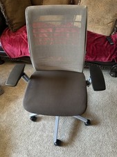 Preowned Steelcase Think Chair