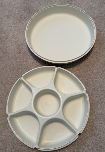 Tupperware serving center - serving,