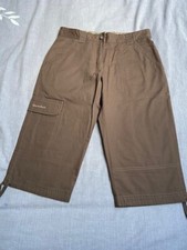 Pantalon / pantacourt / Bermuda Quechua / Décathlon taille 36 neuf