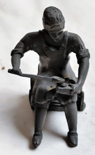 Vintage sculpture figurine - figurine, en