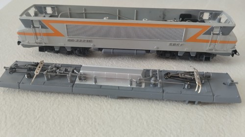 Locomotive bb22230 réparer - locomotive, a