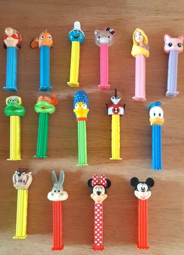 Lot pez distributeur - 15,