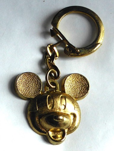 Porte clé métal mickey - bd,