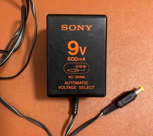 Sony 96na 600ma - ac-96na, 9v