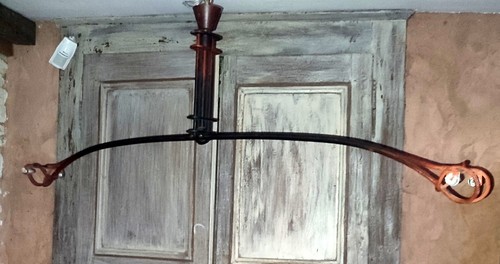 Lustre suspension design