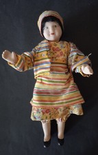 Poupée porcelaine vintage collection poupées du monde N° 26