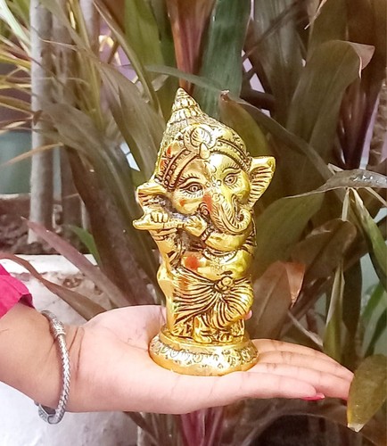Lucky metal ganesh - lucky,