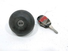 BOUCHON DE RESERVOIR A CARBURANT 172510086R DACIA SANDERO 1 STEPWAY / NE 193824