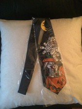 Loony Tunes Halloween Neck Tie