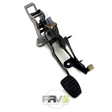 Pédale de Frein RENAULT MÉGANE II Ph2 CC 1.9dCi 130 / 8200705400