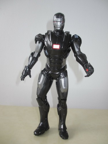 Grand personnage figurine - personnage,