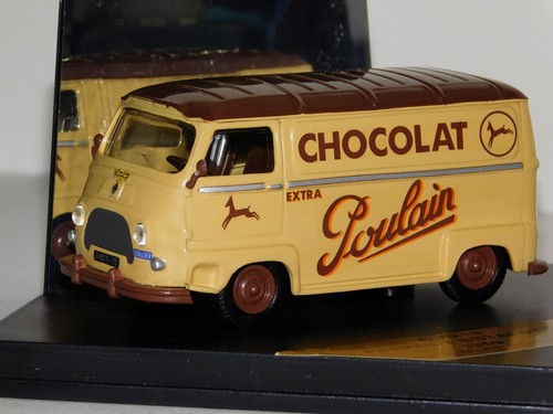 Renault estafette chocolat - estafette,
