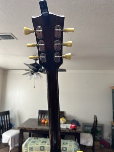 Vintage 1970 gibson - es-150, d