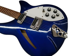 [Rickenbacker] Guitare électrique 330 Midnight Blue corps semi creux avec étu...