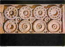 71 - Cluny - L'Abbaye - Le Farinier - Devant d'autel à rosaces Xlle s Cluny III