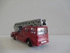 Miniature Pompiers grande echelle Lone star 1/87