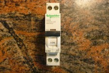 DISJONCTEUR MODULAIRE