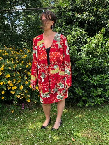 Luxueux ensemble jupe veste - luxueux,