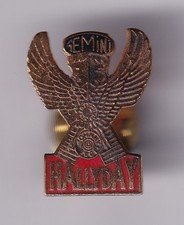 RARE PINS PIN'S ..  MUSIQUE