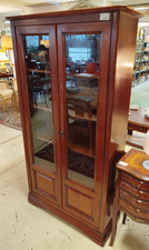 VITRINE Bois MERISIER Vitres