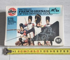 Neuf soldats Airfix 01749 Waterloo French Grenadiers Imperial Guard 1/72 blister