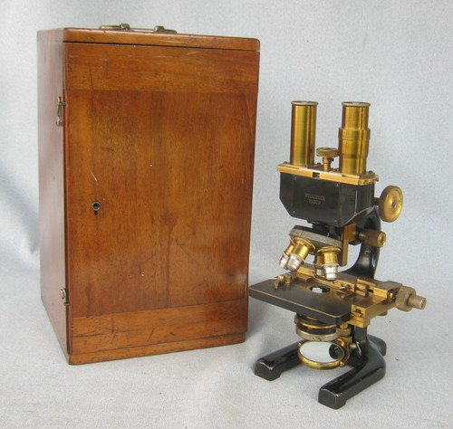 Ancien microscope binoculaire - ancien,