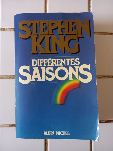 Livre grand format differentes - grand,