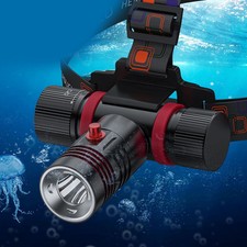 Phare de plongée avec visibilité améliorée et options de charge pratiques