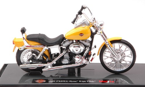 Miniature moto auto 18 - moto, 1:18