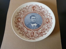 ASSIETTE EN FAIENCE DE