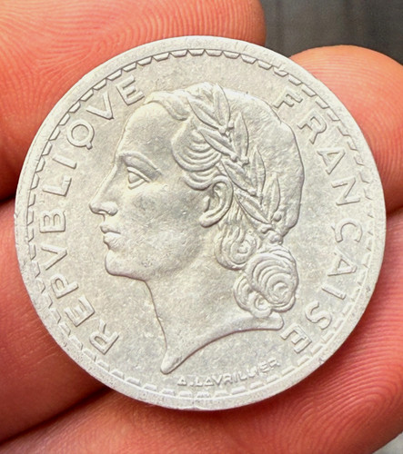 Francs lavrillier alu 1946 - francs, c