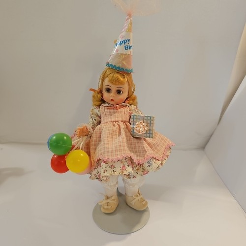 Madame alexander doll on - alexander,