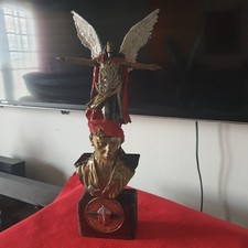 Figurine We Parachutiste Zvec Saint Michel  Et Ecuson Du E Rpima
