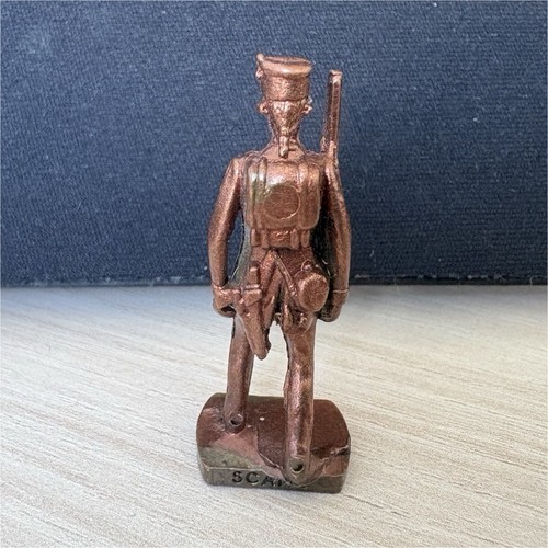Figurine métal soldat