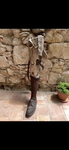 Prothèse jambe bois - en,