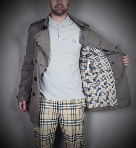 Burberry trench coat size - coat,
